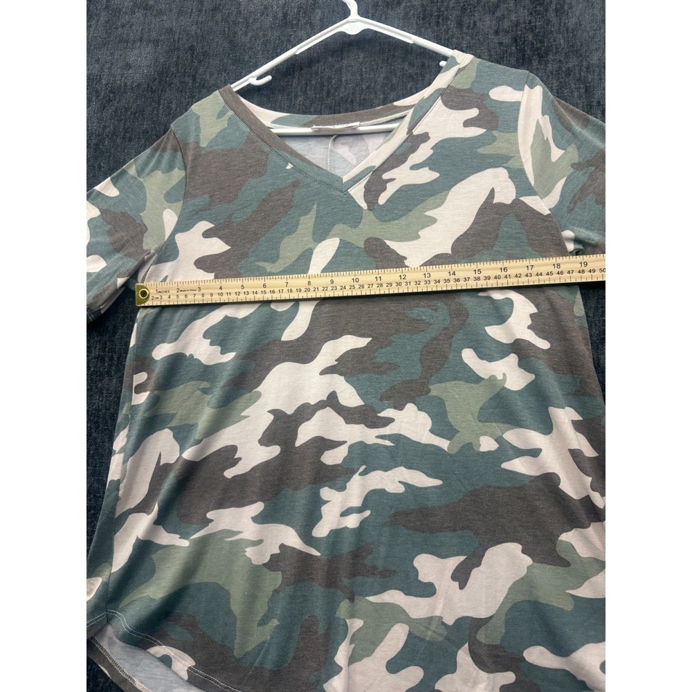 Zenana T Shirt Women Large Multicolor Camouflage Stretch Round Hem V Neck Summer - Picture 8 of 13